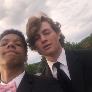 Meet your Posher, Christopher